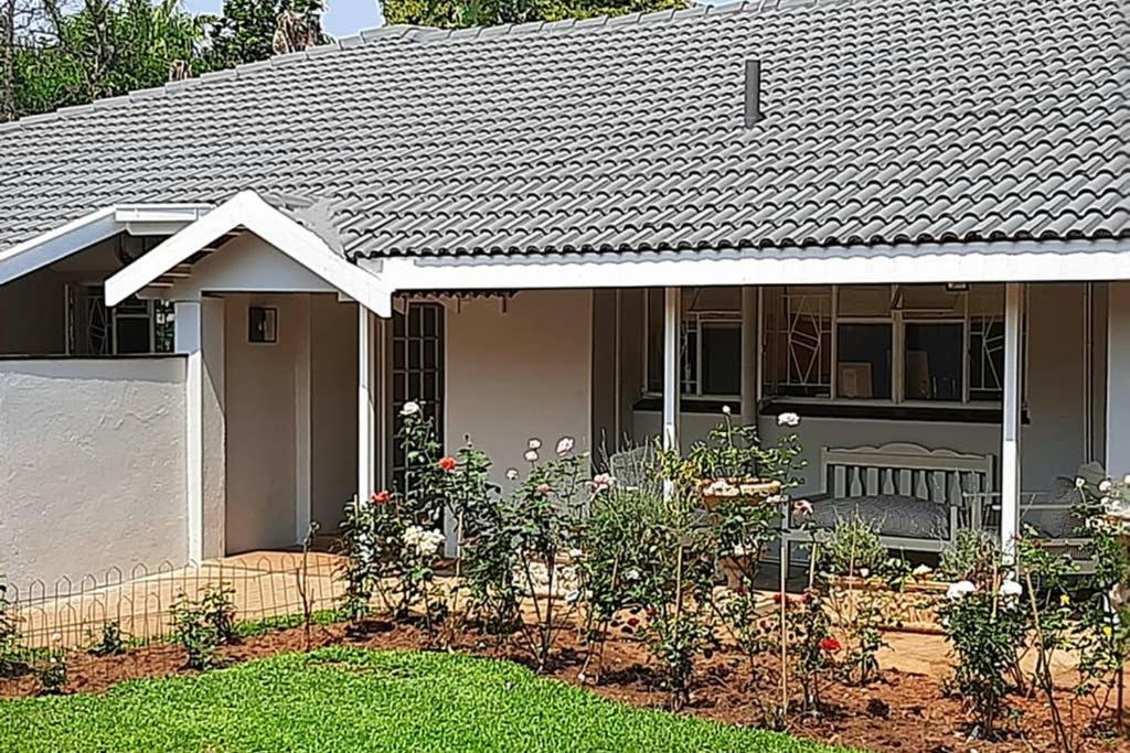 Kruger Southern Cross Malalane Esterno foto