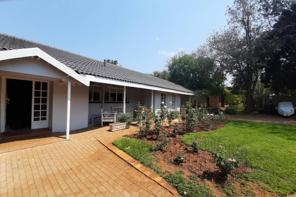 Kruger Southern Cross Malalane Esterno foto